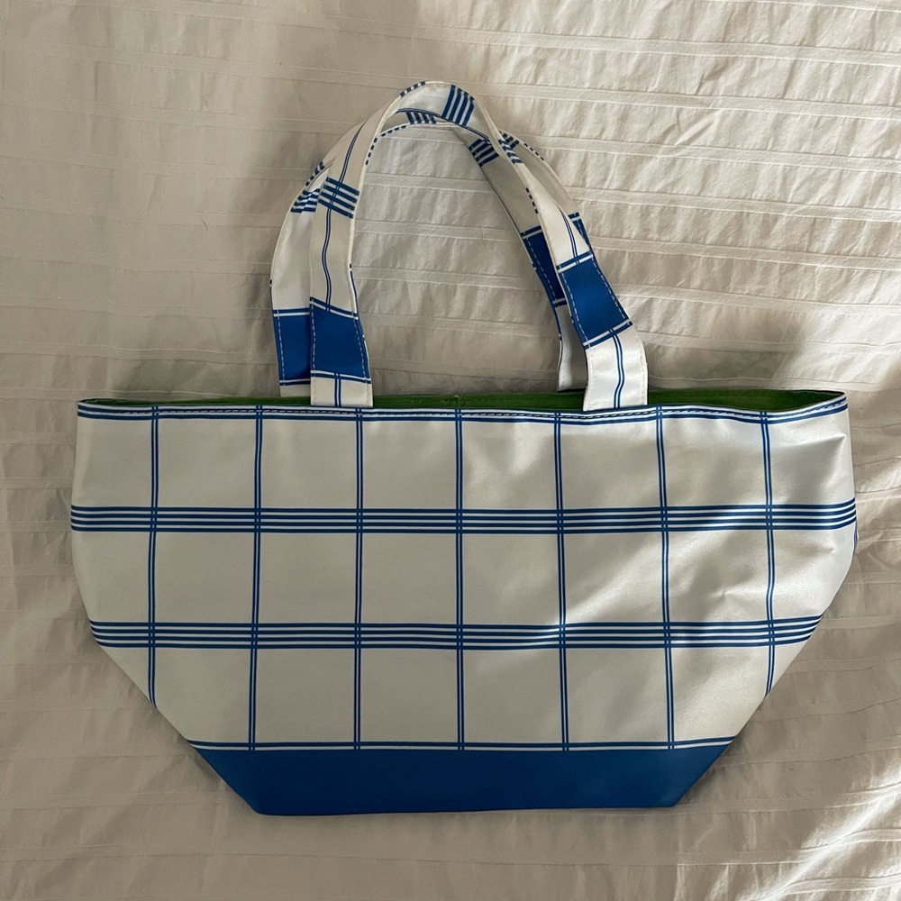 Man Repeller Tote